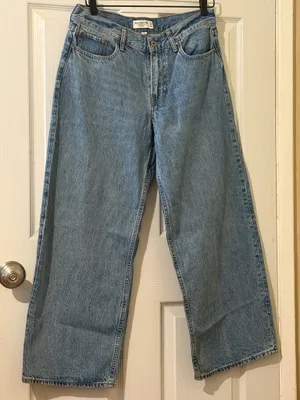 Abercrombie Curve Love Ultra Loose Low Rise Jeans Size 27 NWOT thumbnail 3