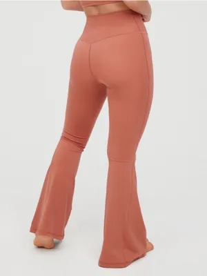 Aerie Offline Real Me High Waisted Crossover Rib Super Flare Leggings in Coral thumbnail 2