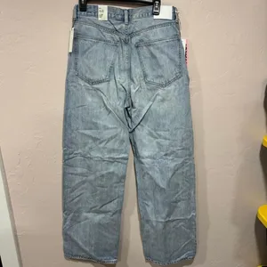 Aritzia Denim Forum The '90s Vintage Lo-rise Baggy Jean thumbnail 7