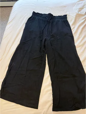 Black pants Size L thumbnail 1