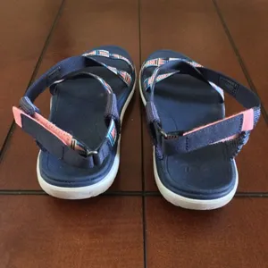 Teva Terra float livia navy sandals size 7 thumbnail 2
