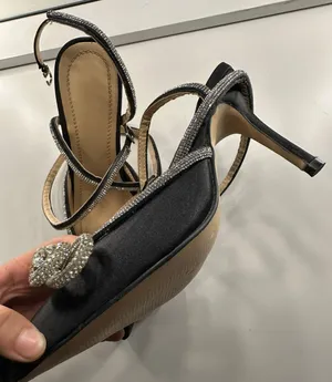 Bow Heels Black Size 6 thumbnail 3