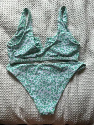 Shein Bikini Set thumbnail 2