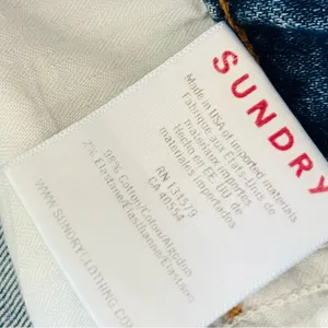 Sundry Blue Jean Shorts with Distressed Embroidered Star Accents Size 29 thumbnail 6