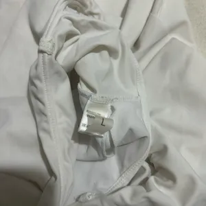 White Off Shoulder Ruffle Swim Top Romantic Style Size L thumbnail 4