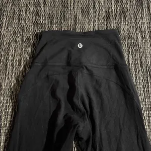 Lululemon Groove Super High Rise Crop Flare Legging 22” Nulu Size 0 thumbnail 3