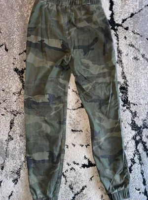 ⚠️SOLD⚠️Camo Joggers Green Size XS thumbnail 3