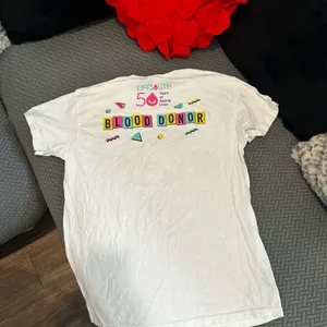 LifeSouth 80s theme tshirt White Size M thumbnail 2