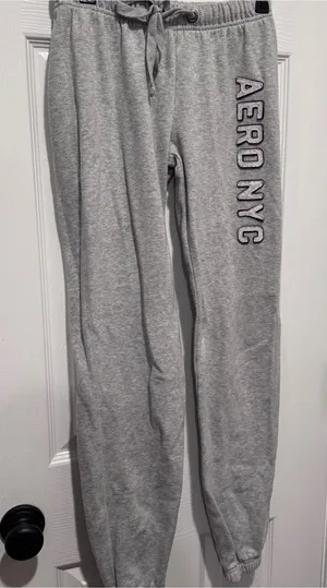 Aeropostale Gray Jogger Sweatpants Women’s XS Logo Fleece Lounge Pants thumbnail 1