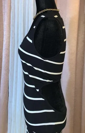 Venice Beach NWT for Venus Size 6 Cutout Back Dress thumbnail 3