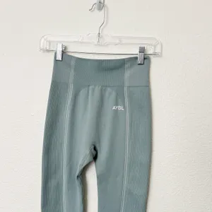 [AYBL] Teal Seamless Reflex Sports Bra & Legging Matching Set Size Small S thumbnail 6
