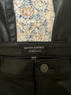 Banana Republic Low-Rise Bootcut Pants Size 29/8 Black Coated Denim Jeans thumbnail 3