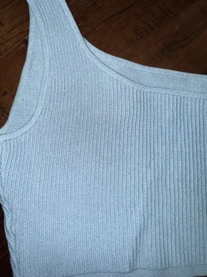 Aritzia Babaton Top thumbnail 3