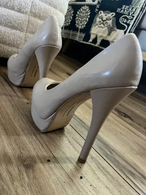 Chinese Laundry WOW Cream rounded toe Platform Pumps/Heels thumbnail 11