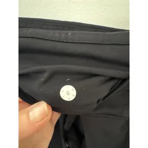 Lululemon Speed Up Tight 25 Black Running‎ Leggings Pockets Reflective Size 6 thumbnail 4