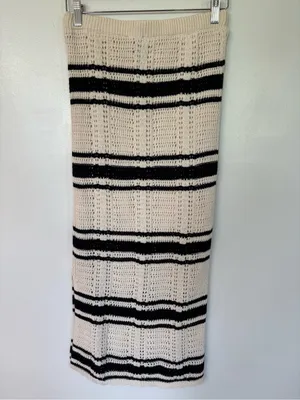 Freshman 1966 2 piece black/white crochet skirt set thumbnail 3
