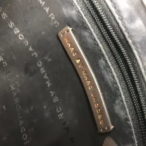 Marc Jacobs Dark Brown Rough Leather Crossbody Bag thumbnail 8