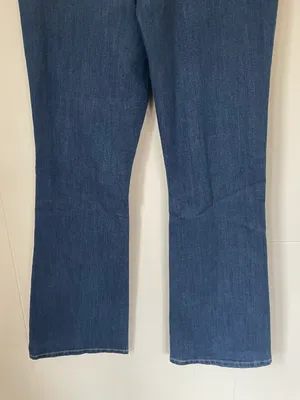 Signature by Levi Strauss NEW Mid-rise Bootcut jean Simply Stretch Women’s sz 6M thumbnail 8