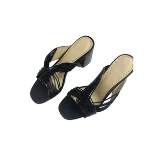 Adrienne Vittadini Annalee‎ Sandals Sz 8.5 Black Slip On Open Toe Block Heel thumbnail 2