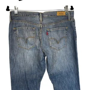 Levis Boyfriend Jeans Distressed Medium Wash‎ Classic Vintage Casual Comfy 8 thumbnail 8