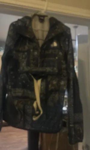 Navy fold up north face pullover  thumbnail 1