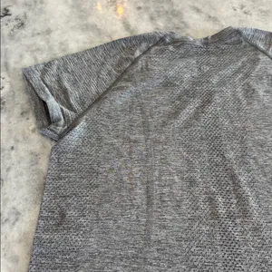 Lululemon Swiftly Tee Gray Size 10 thumbnail 6