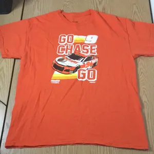 Hooters Vintage Nascar #9 Chase T-shirt Size Youth XL Fit Womens Med-Lrg Men S-M thumbnail 1