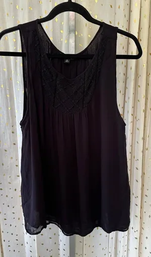 Lucky Brand Women's Black Sheer Embroidered Neckline Back Open Slit Tank Top XL thumbnail 1