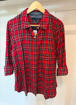 NWT Tommy Hilfiger Red Plaid Button Down Shirt Size M thumbnail 1