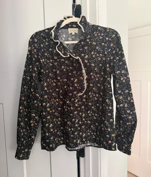 Sézane Chlo Button Down Floral top thumbnail 1