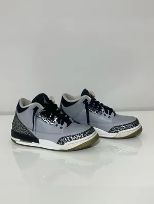 Jordan 3 Retro Wolf Grey thumbnail 2