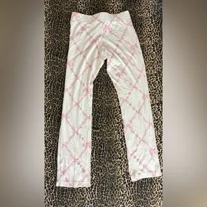 The Beaufort Bonnet Company Bow Pink/white Pajama Set Size Small‎ thumbnail 13
