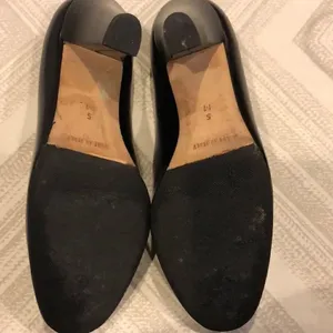 Michael Kors Black Round Toe Chunky Heels thumbnail 5