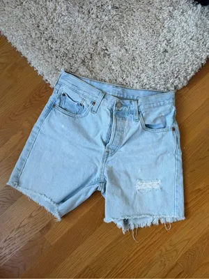 Levi's 501 Light Blue Denim Cutoff Shorts - Women's thumbnail 4