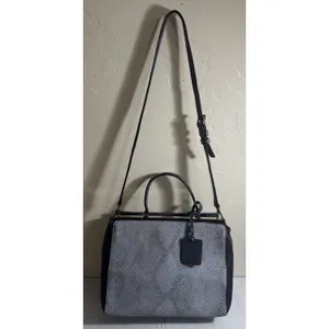 Y2K Kate‎ Spade New York Pembrey Place Angelika Top Handle Bag Light Blue thumbnail 4