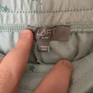 LOFT Sleep Woman’s Large Mint Green‎ Dot Long-Sleeve Pajama Set New thumbnail 2