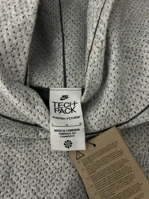 Nike Therma-Fit Hoodie NWT thumbnail 9