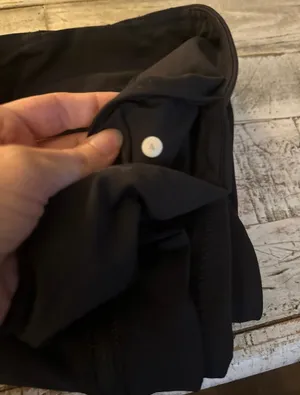 Lululemon Size 4 Inspire Tight Leggings Gold Hardware Rare thumbnail 4