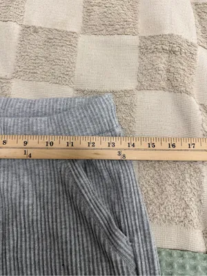 Alo Yoga Women's Muse Sweatpants XS thumbnail 4