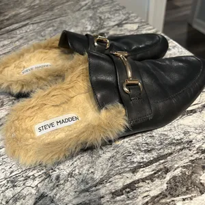 Steve Madden Black and Gold Mules with Horsebit Hardware thumbnail 5