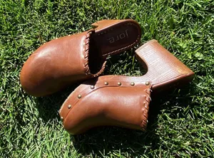 Jore Vintage y2k  Light Brown Leather Heeled Clogs 🔥 thumbnail 2