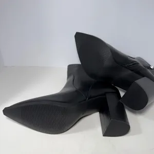 Womens Black Faux Leather Pointed Toe Block Heel‎ Ankle Boots Sz 9 Zipper Bootie thumbnail 8