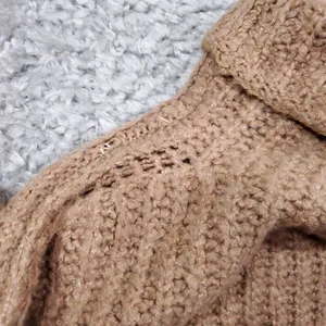 Abercrombie Turtleneck Chunky Knit Pullover Sweater Brown Tan Women's Size XS thumbnail 6