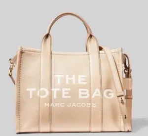 Marc Jacobs The Tote Bag thumbnail 1