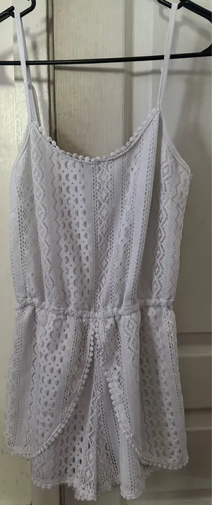 White laced romper thumbnail 3