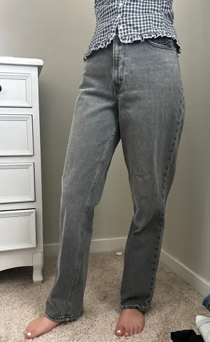 Abercrombie Curve Love 90s Straight Ultra High Rise Grey‎ Jeans Size 26/2S thumbnail 1