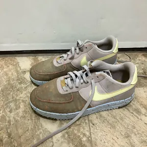 Nike Air Force 1 Low Crater Sneakers ‘Pure Platinum/Barely Volt’, women’s 9 thumbnail 3
