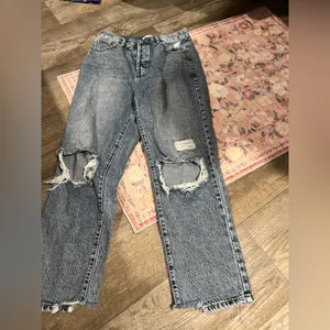 Pacsun high rise straight Distressed Blue Jeans‎ size 27 thumbnail 2