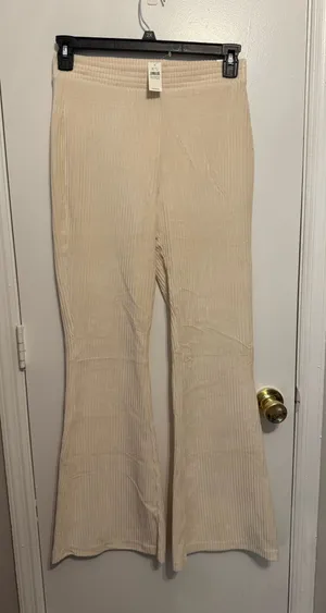 Aerie Flare Velvet Velour Cream Lounge Pants Size Medium thumbnail 1