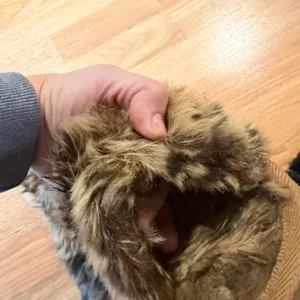 H&M Fuzzy Leopard Print Slippers thumbnail 5